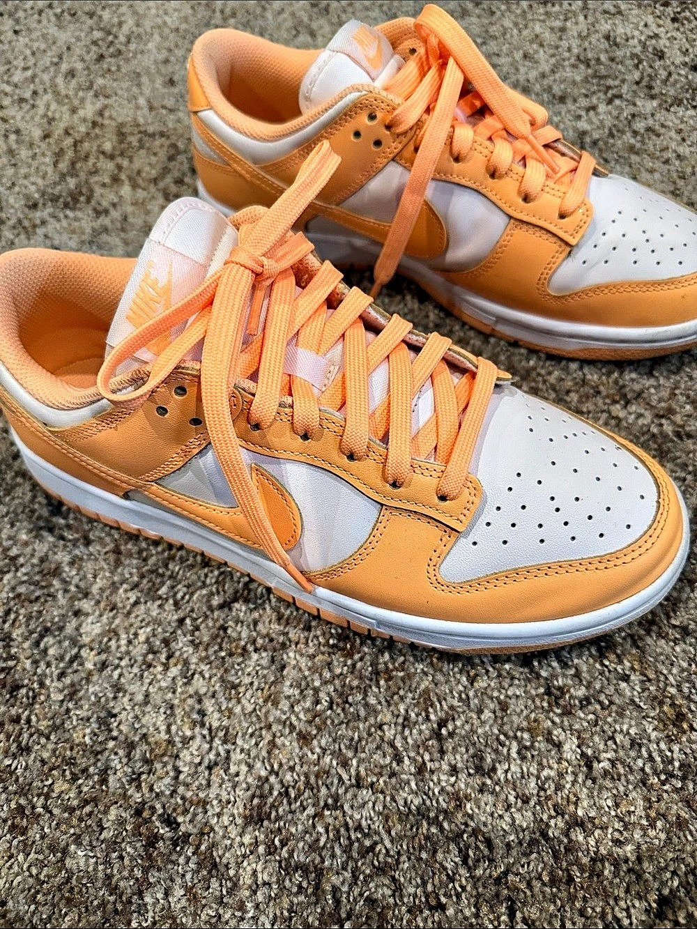 Nike Dunk Low Orange Pearl Sneakers